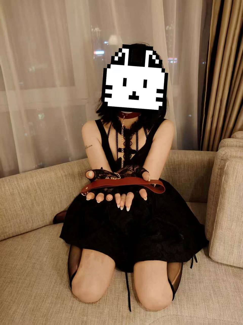 142566