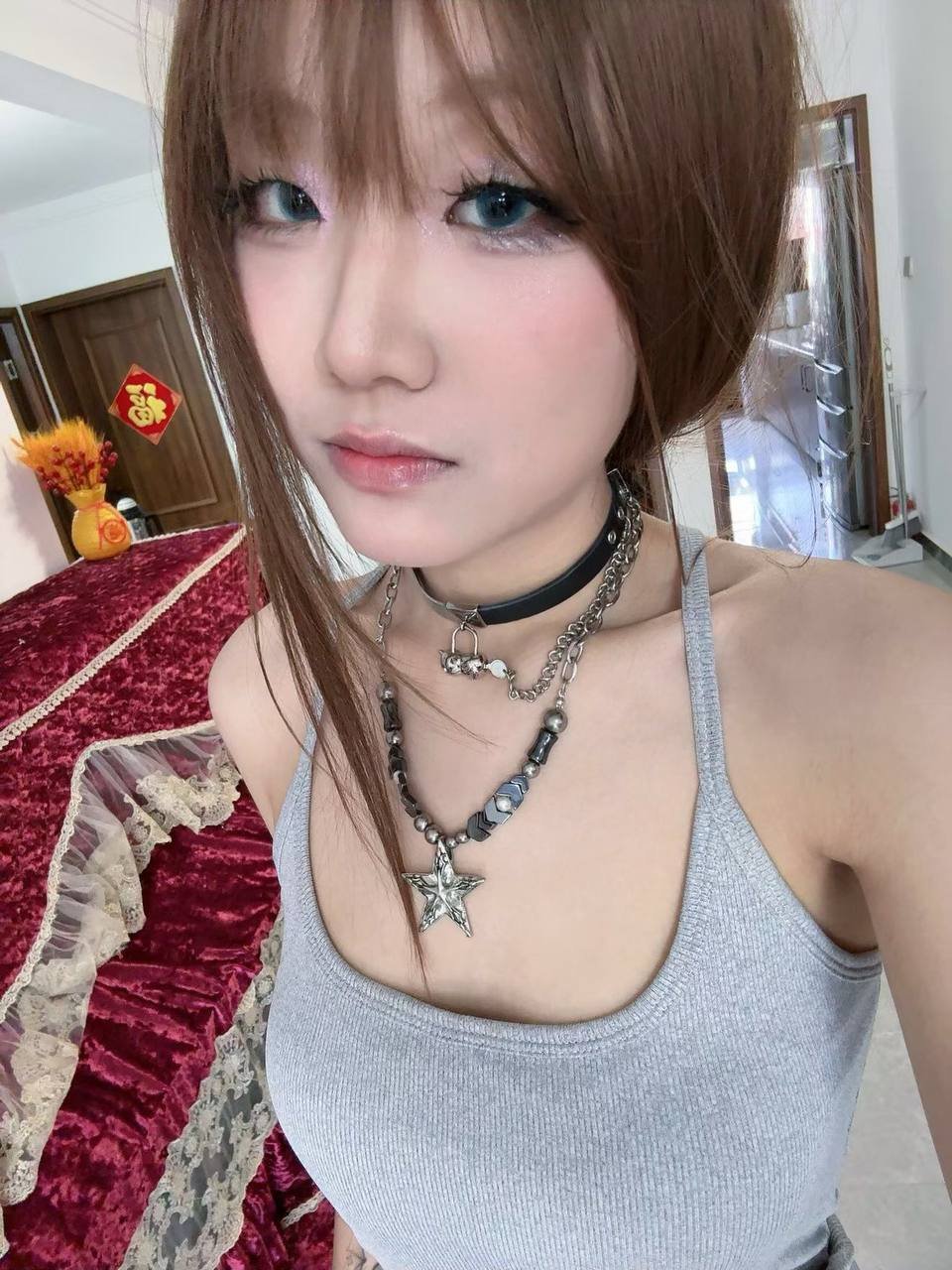 142647
