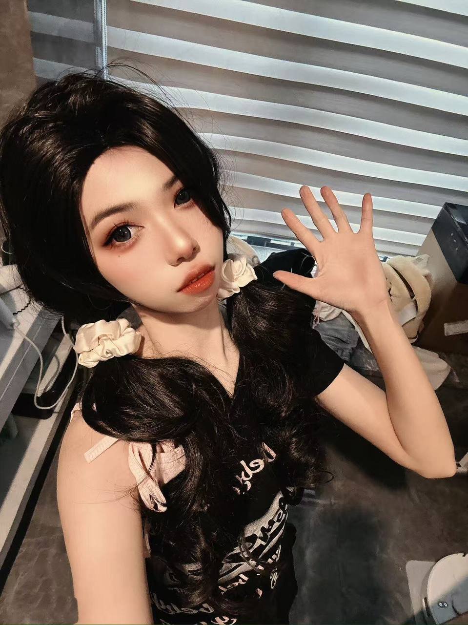 142813
