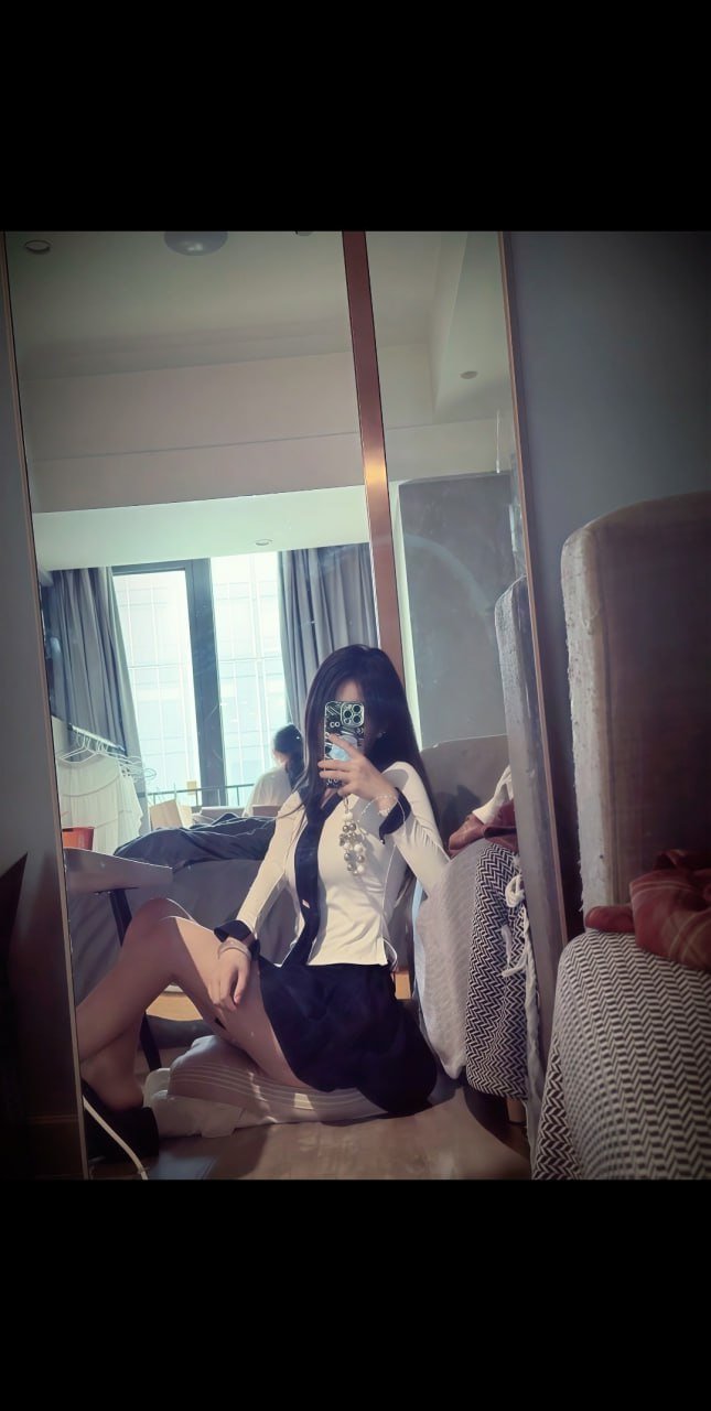143102