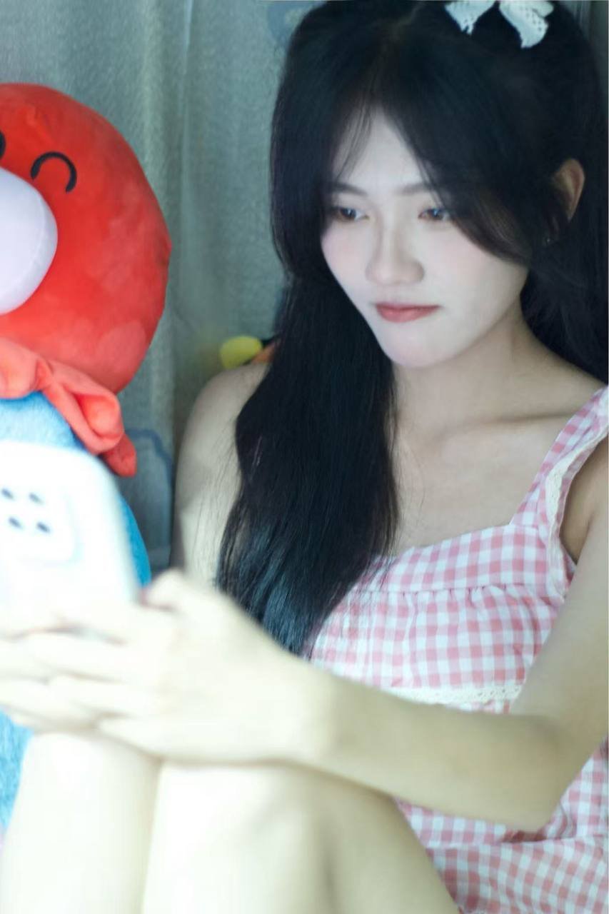 143206