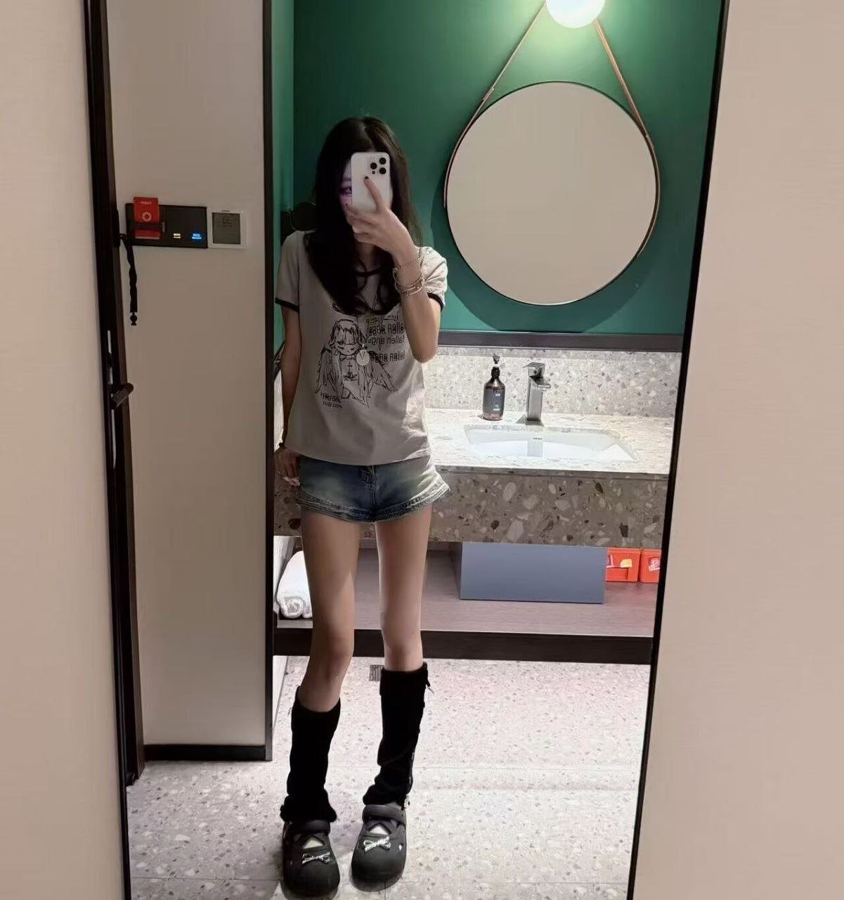 143362