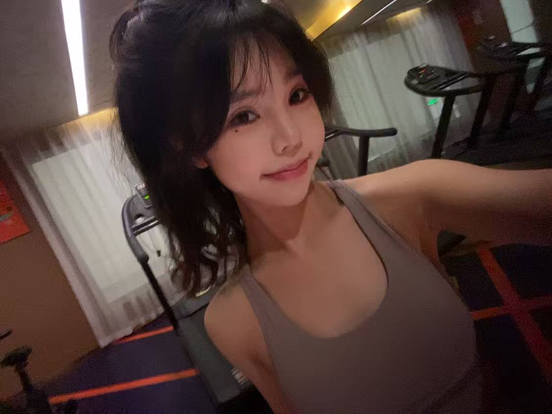 143887