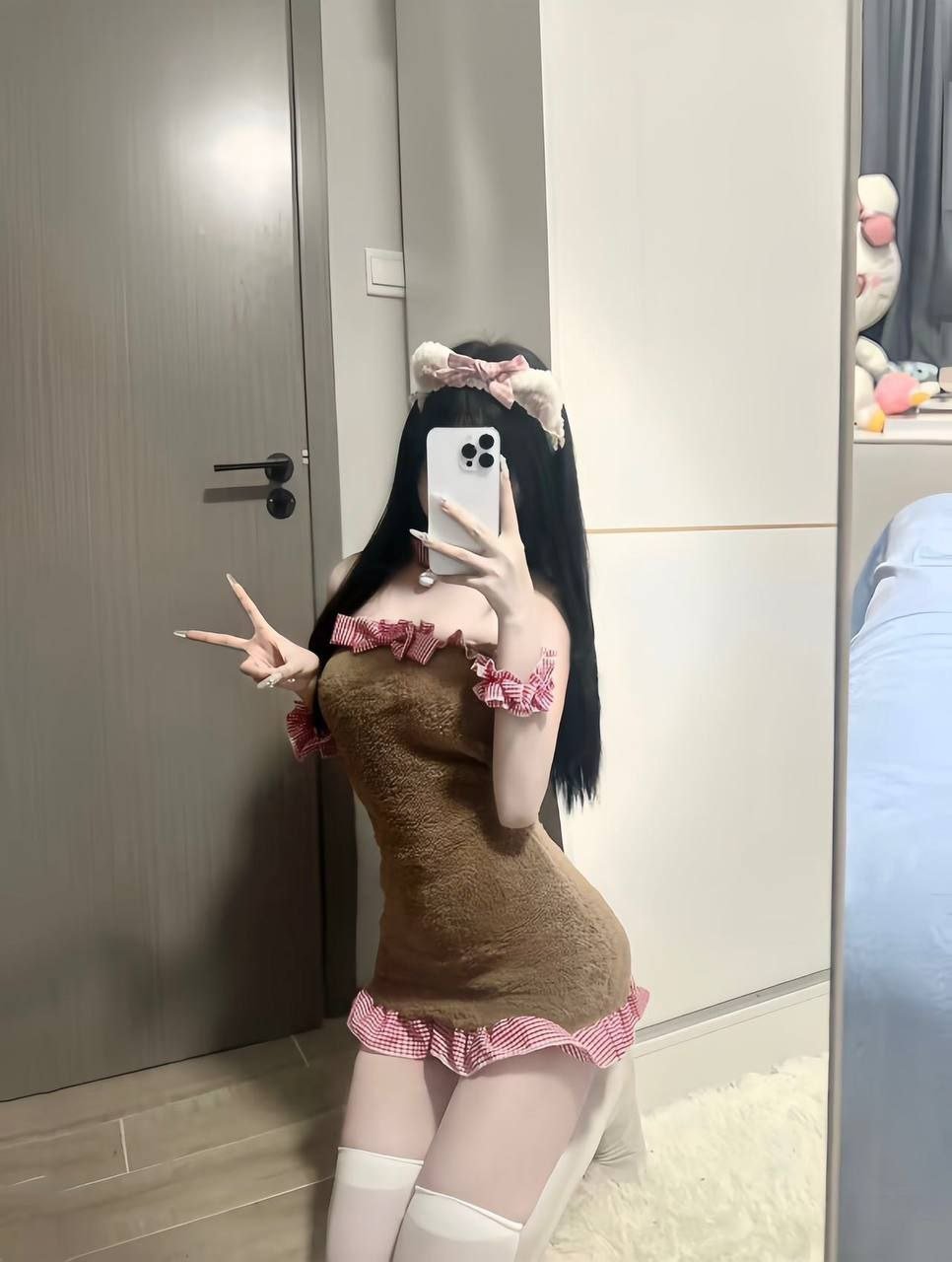 143995