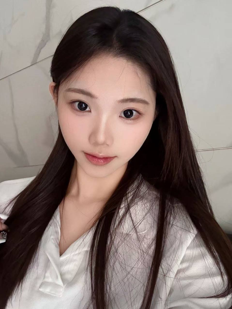 144028