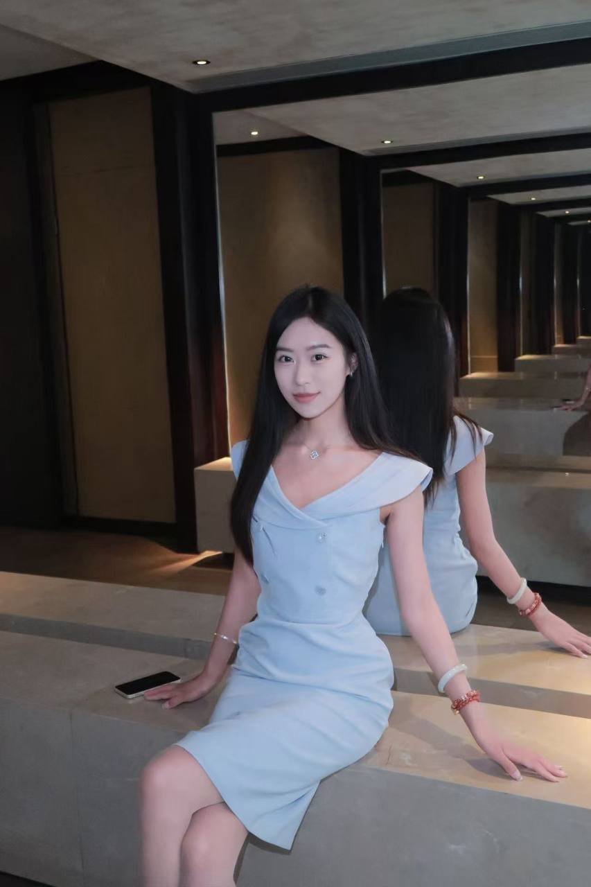 144040