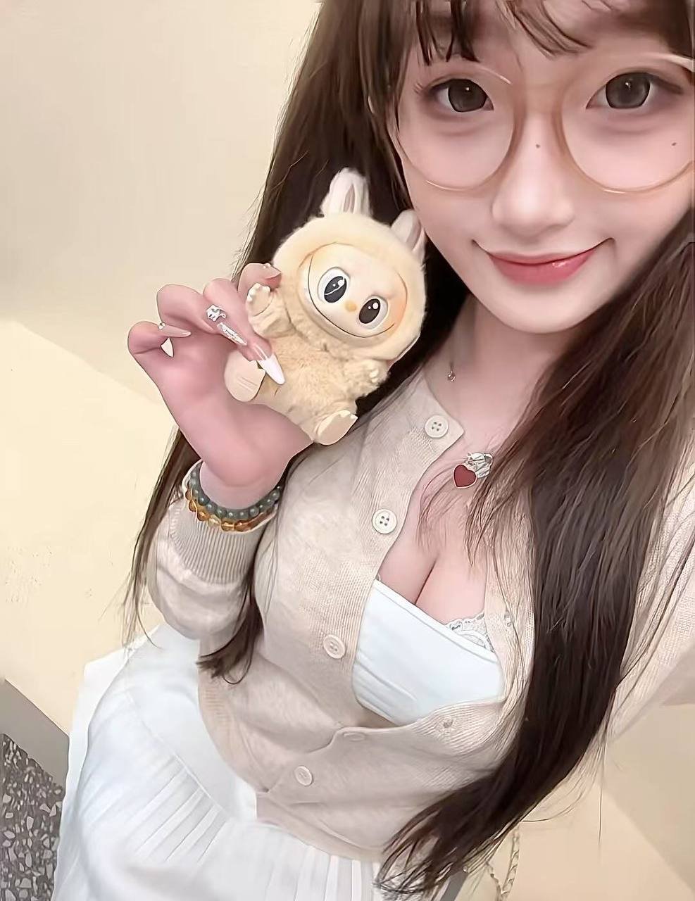 144080