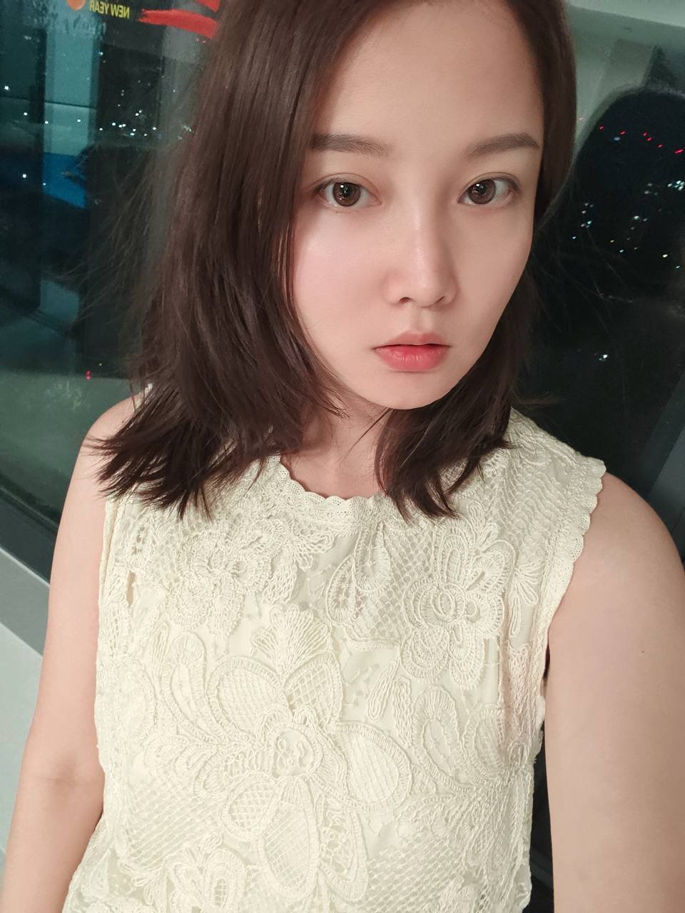 144092
