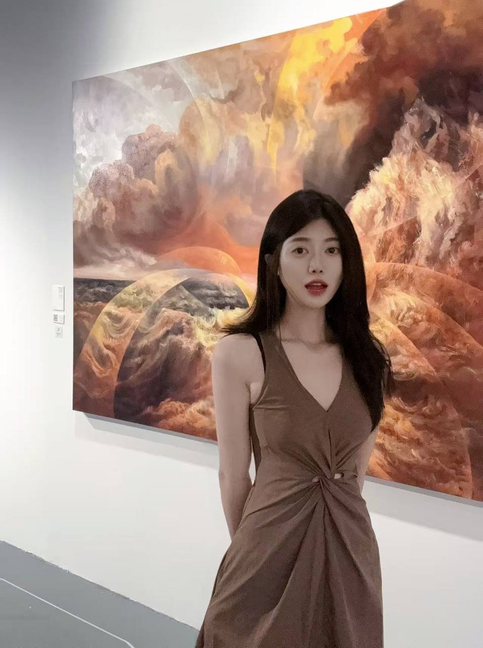 144098