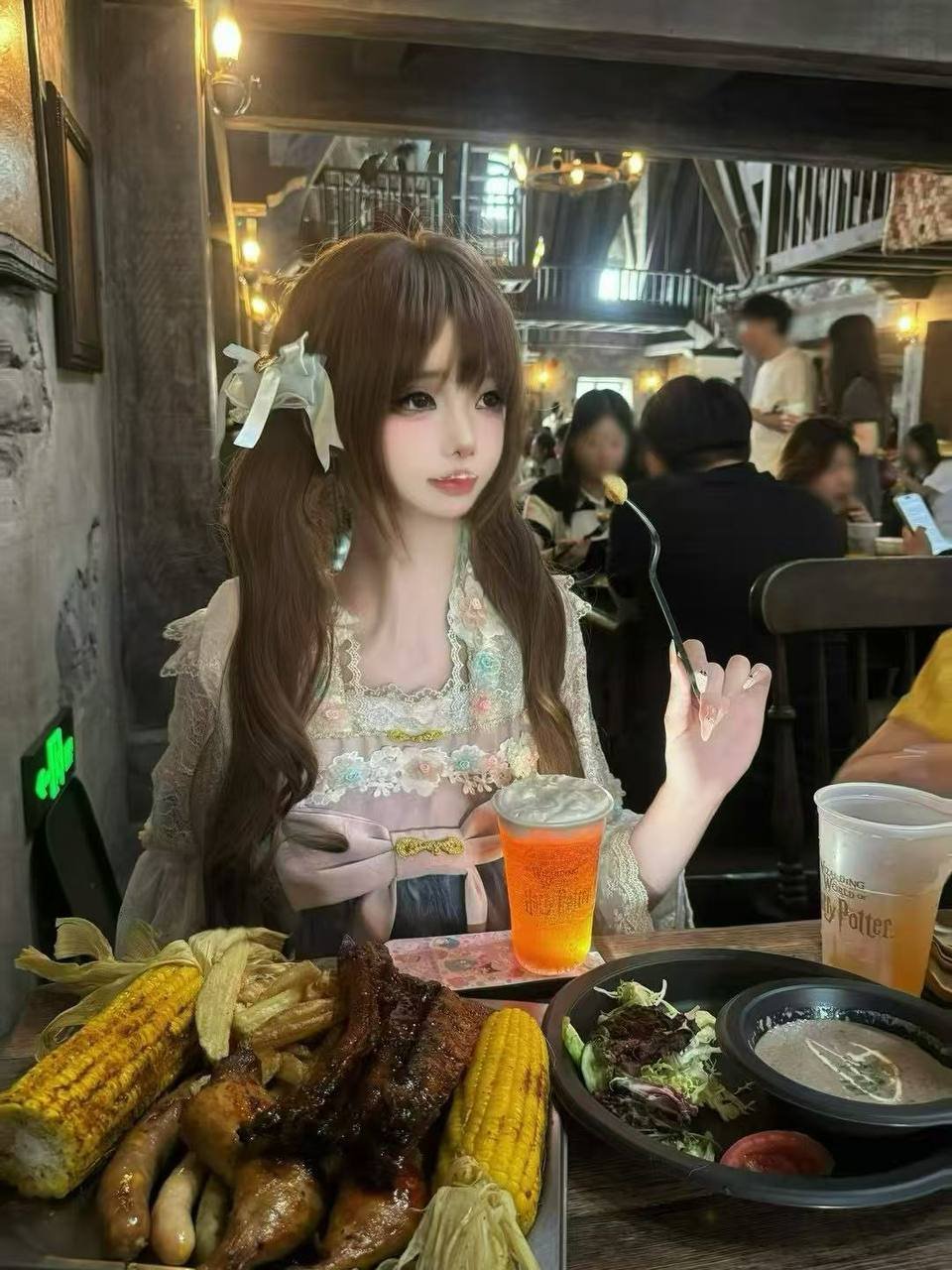 144119