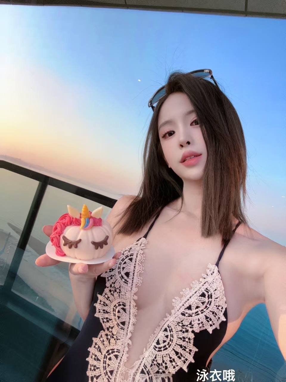144216