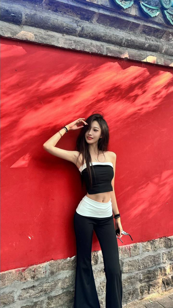 144369