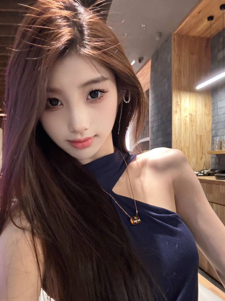 145711