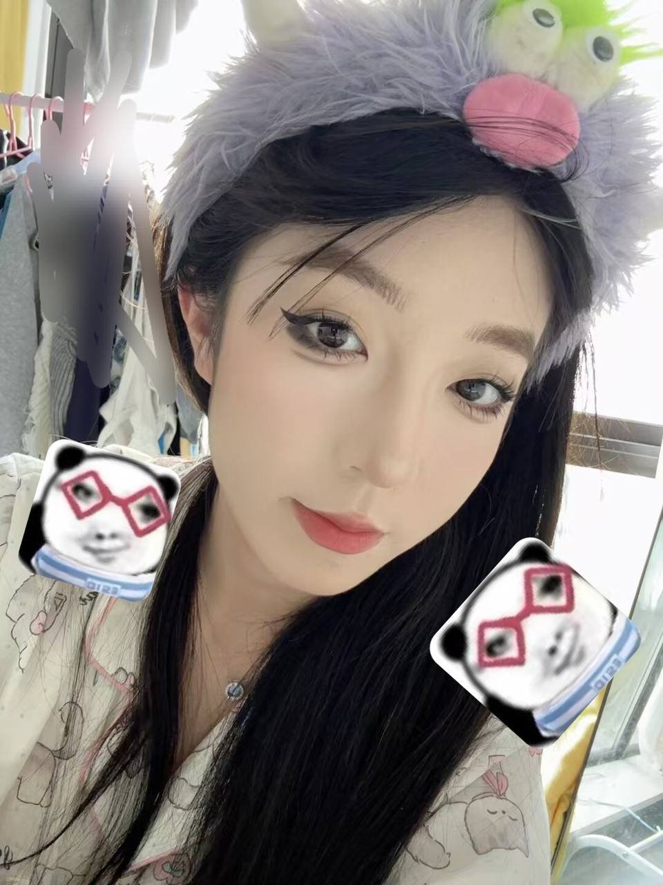 145851