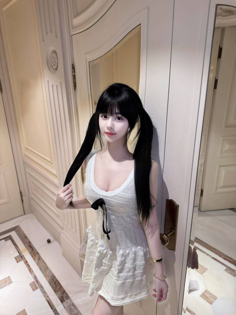 145936