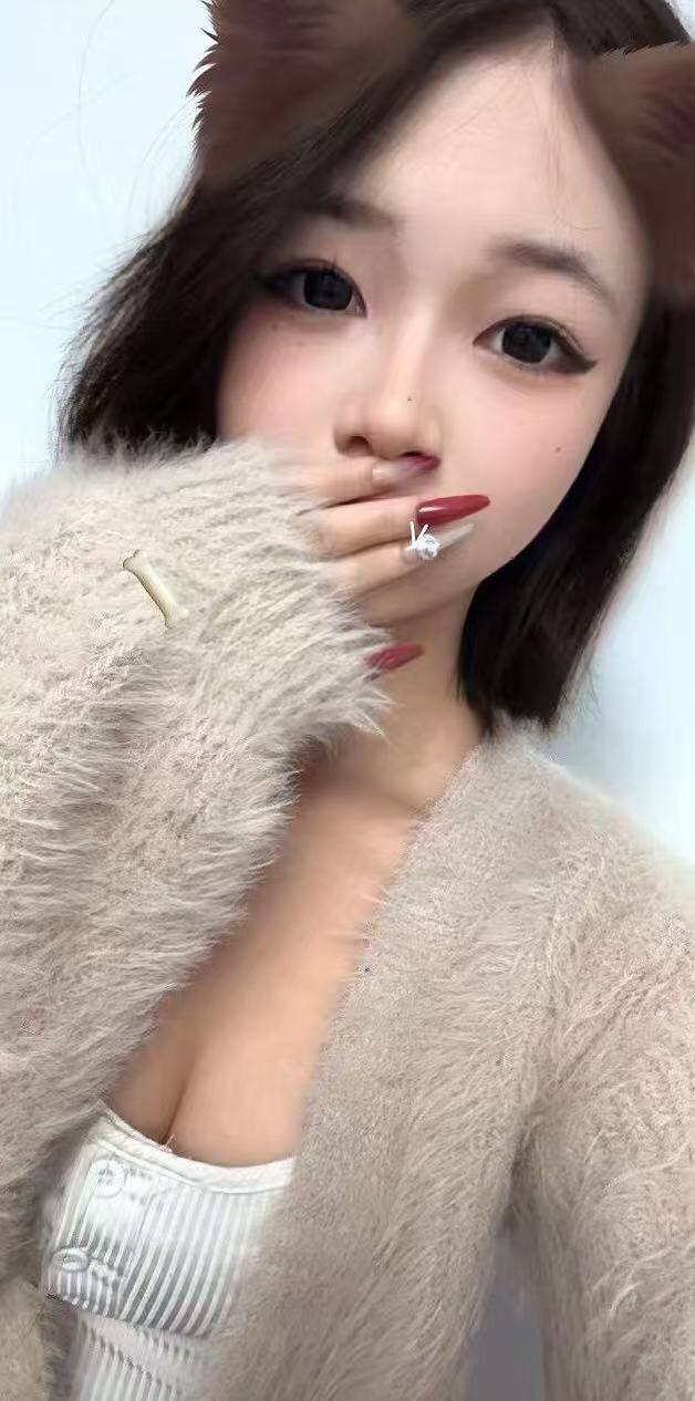 146851