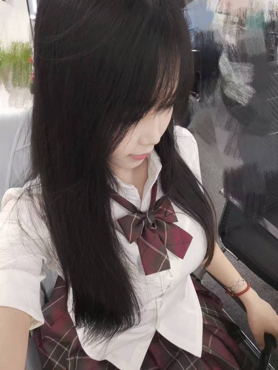 147116
