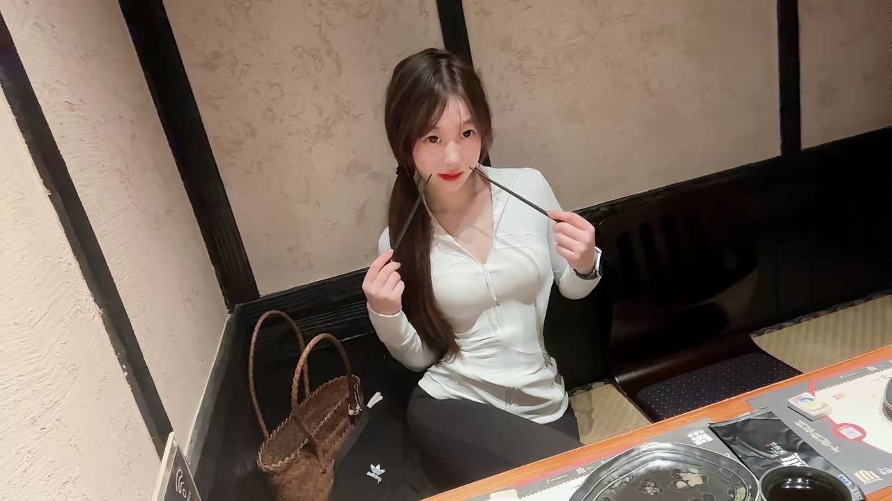 147130
