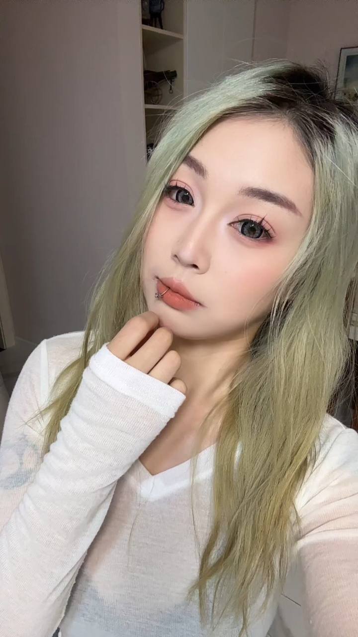 147403
