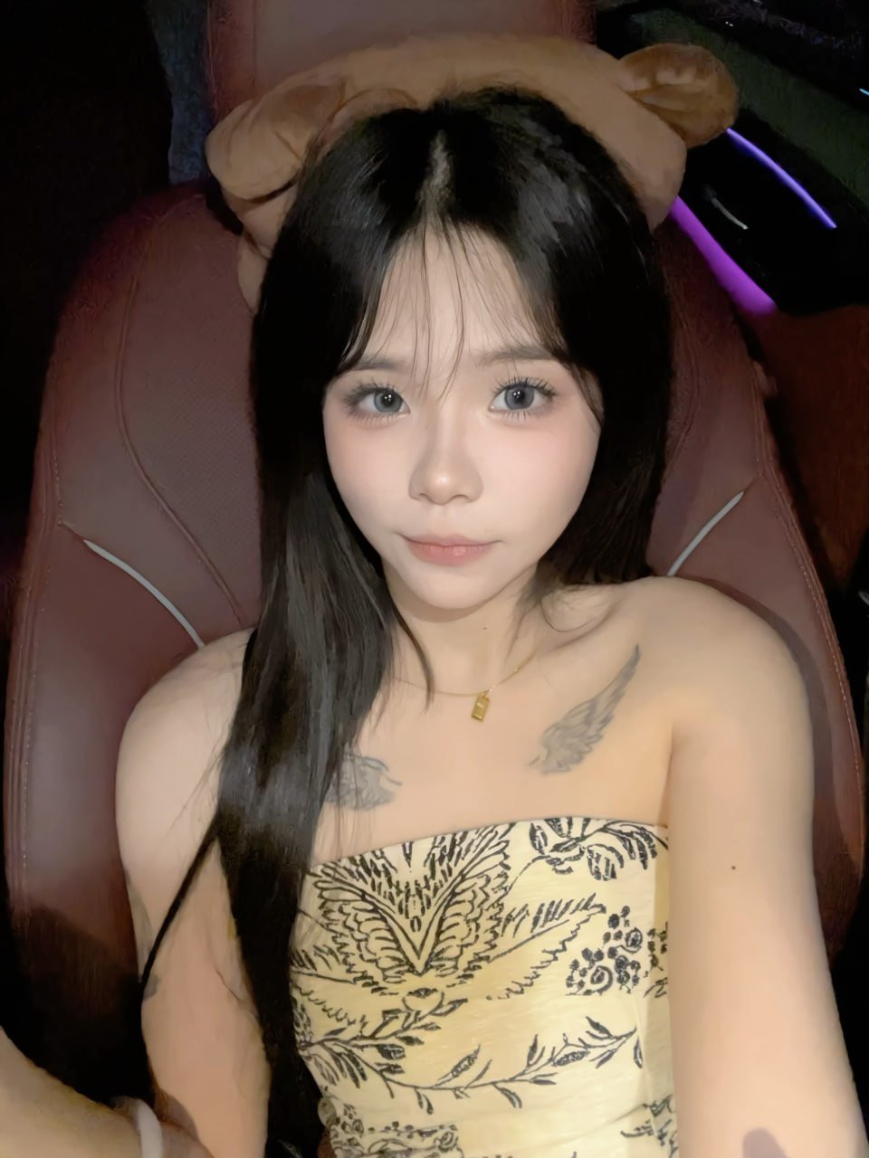 147587