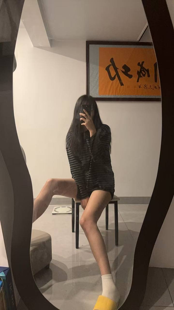 147813