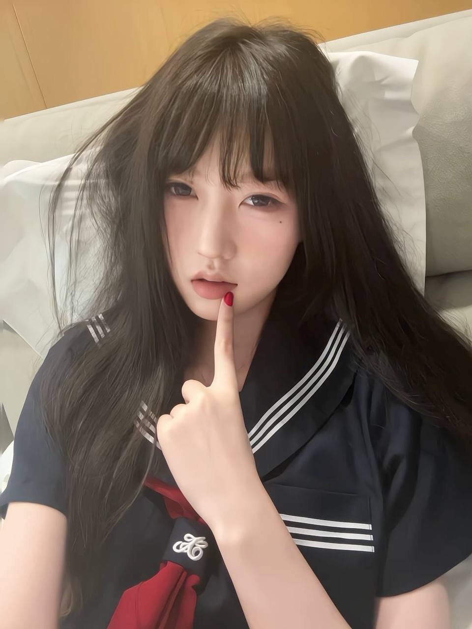 148114