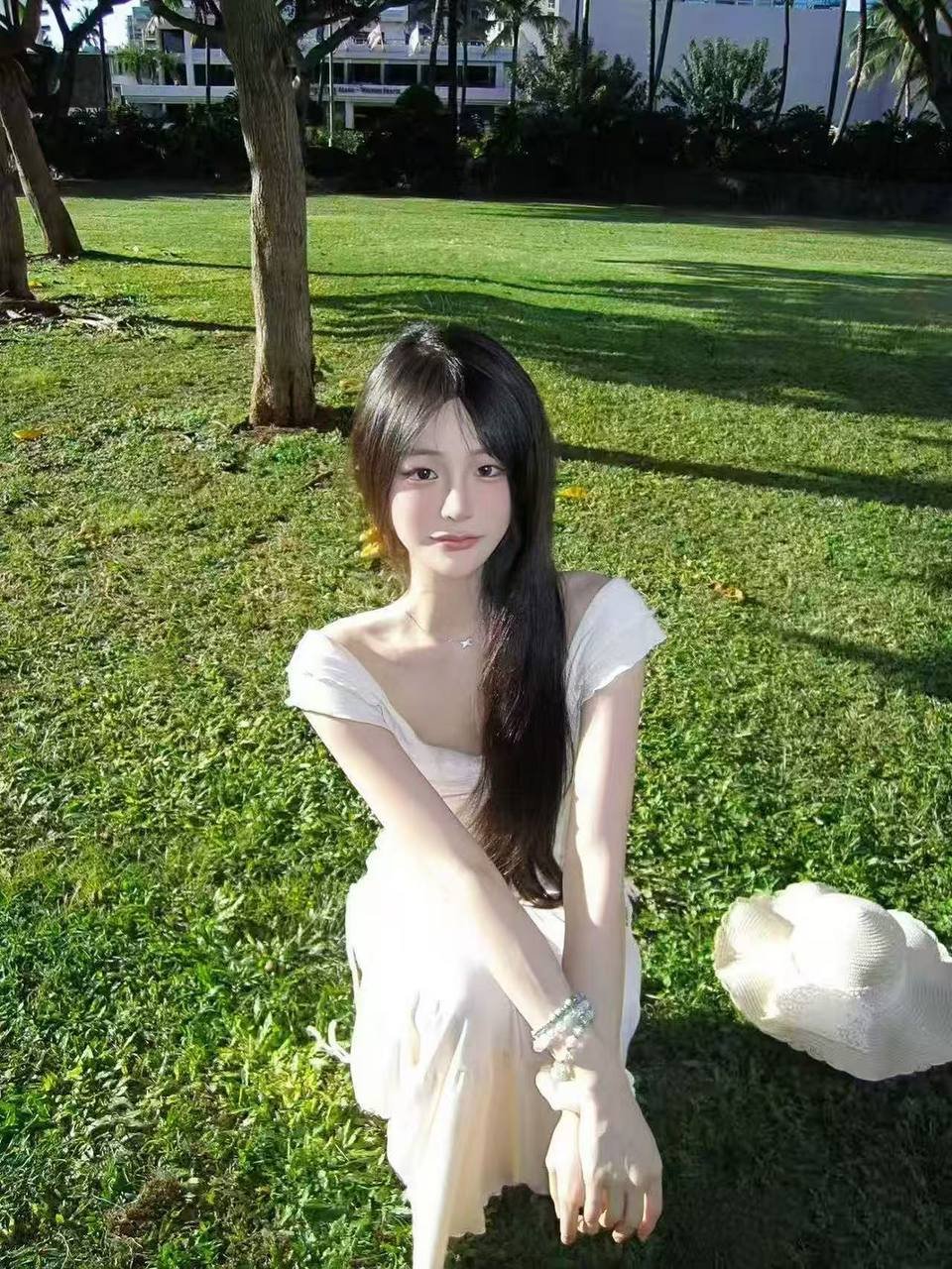 149031
