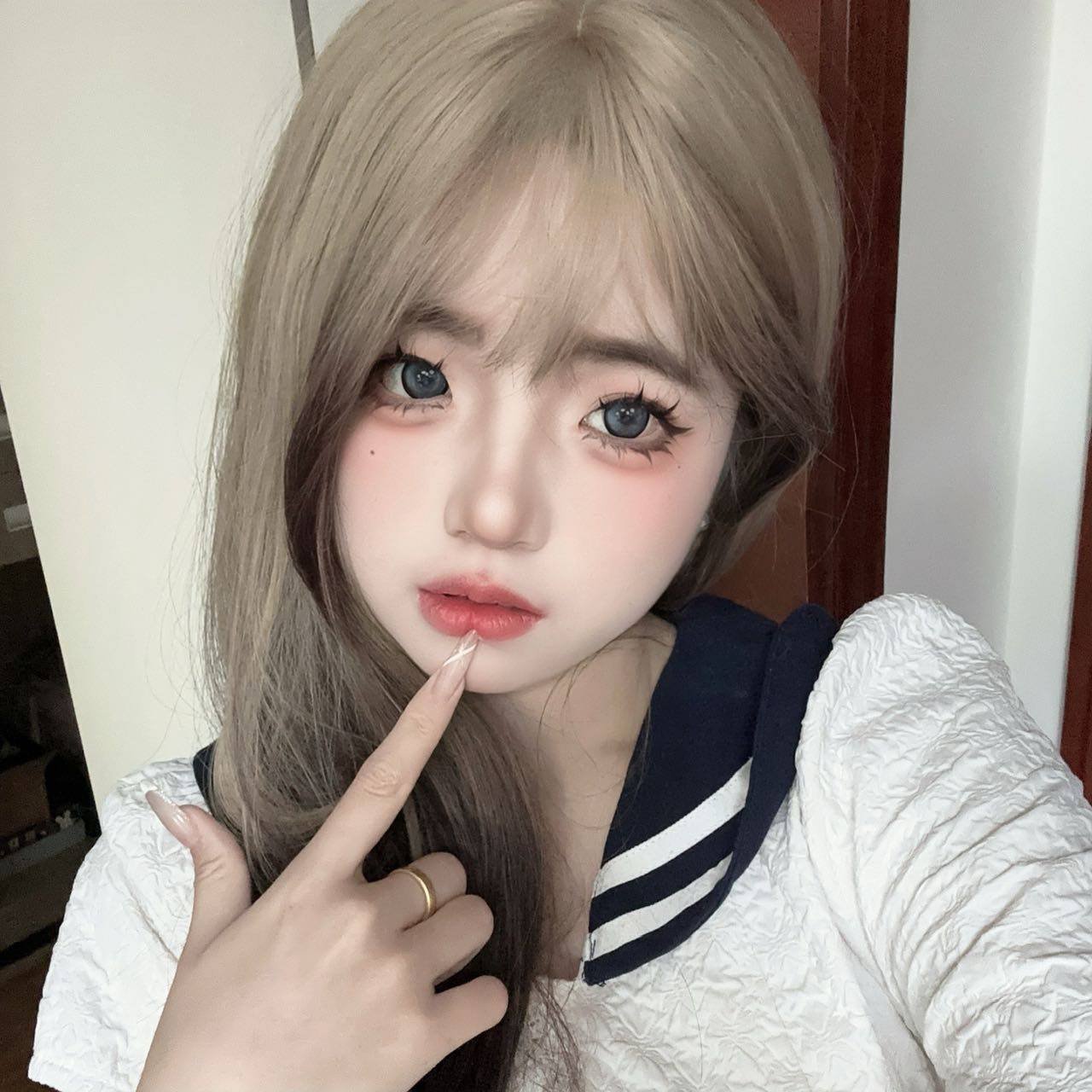 149073