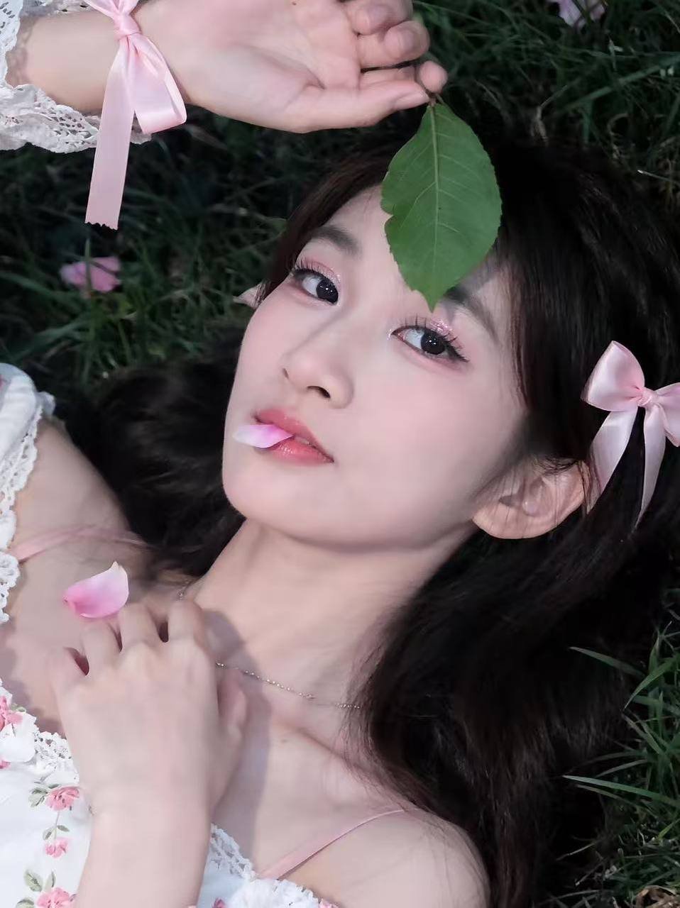 150137