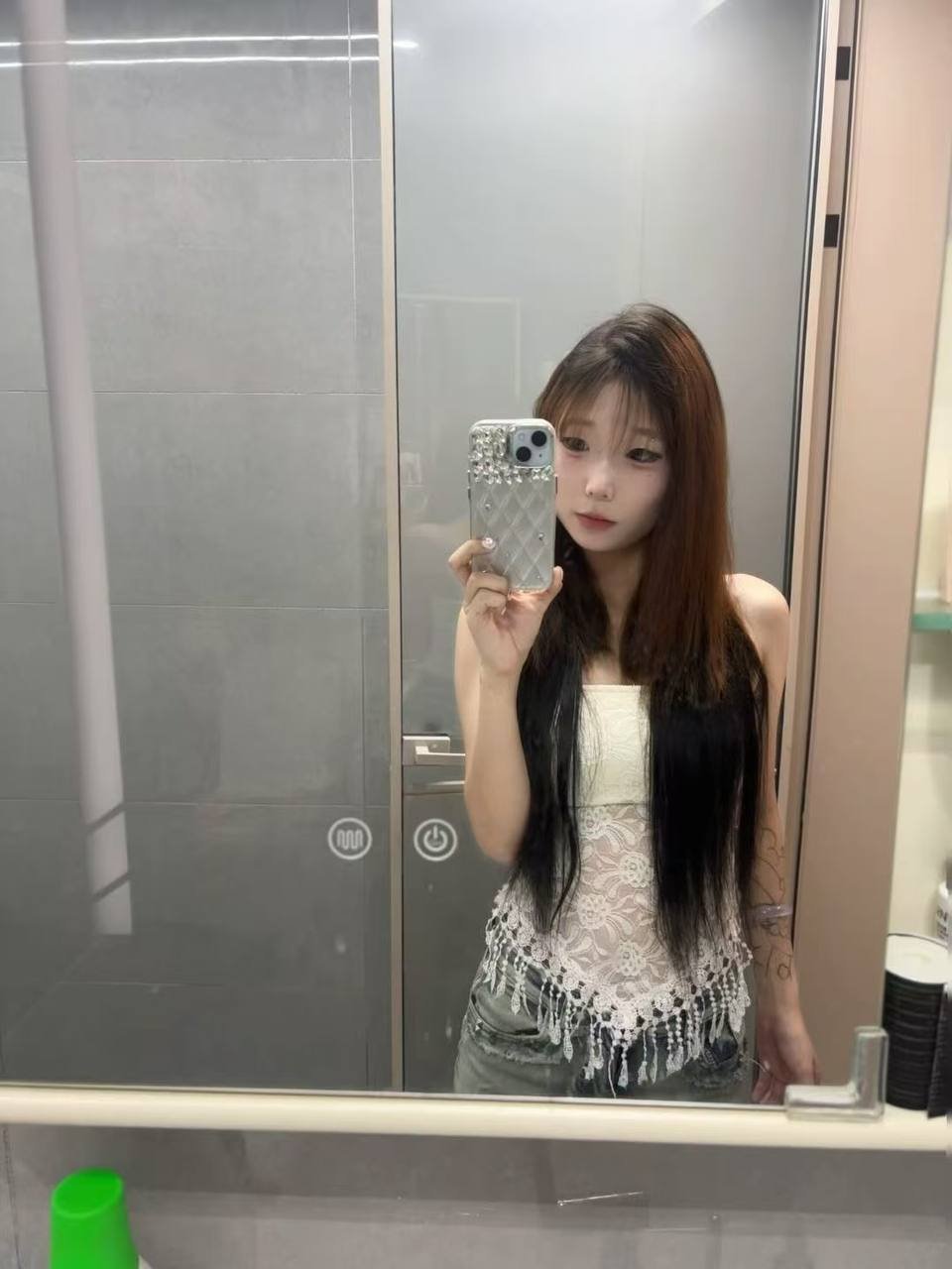 150273