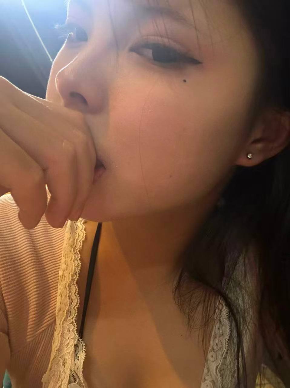 150298