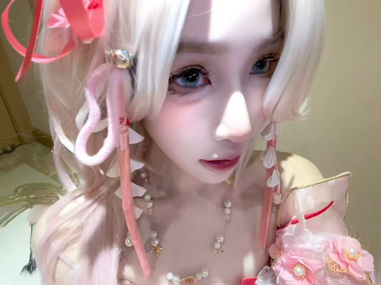 150437