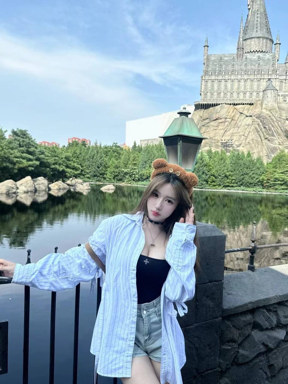 150439
