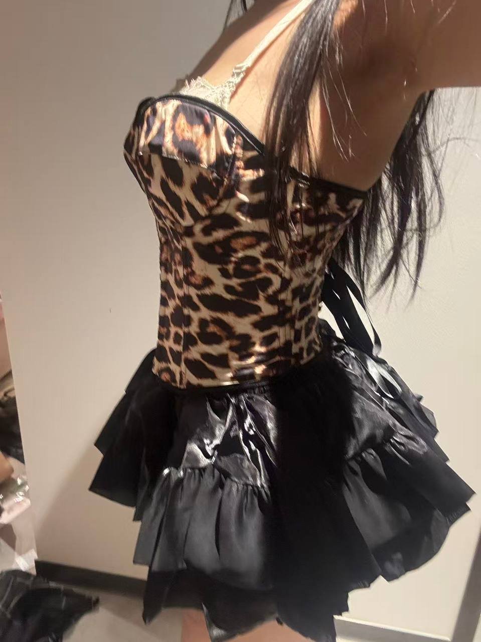 150498