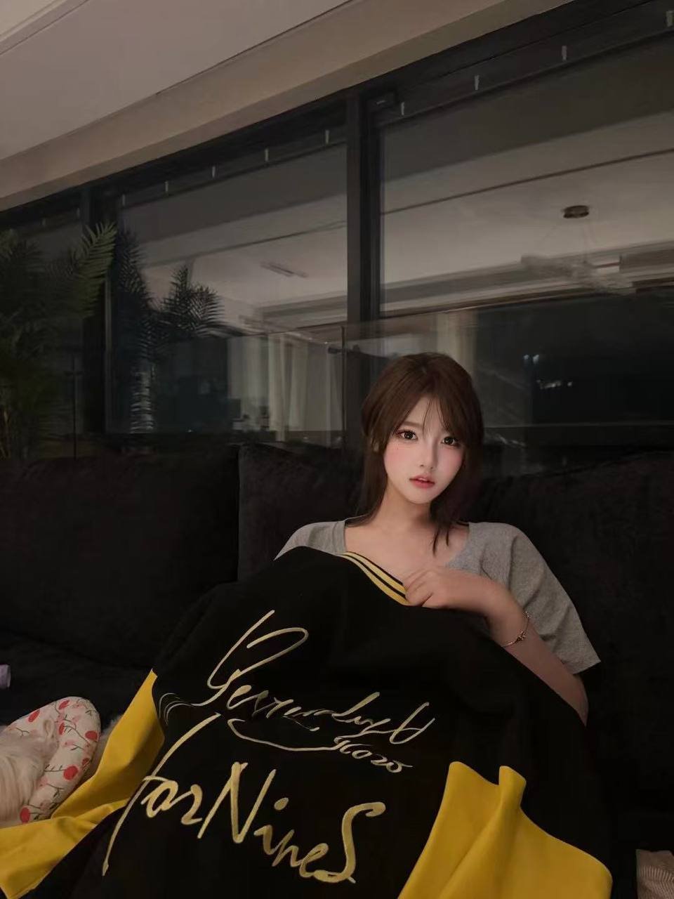 150562