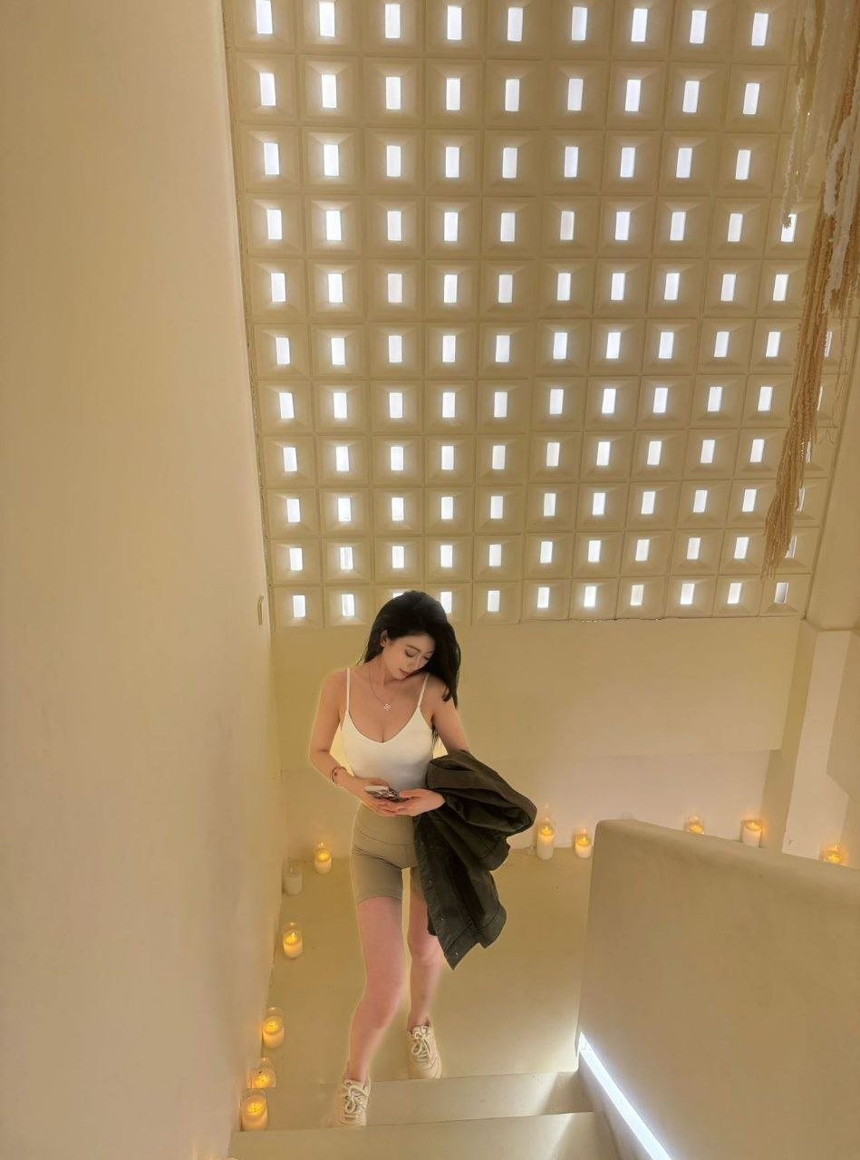 150698