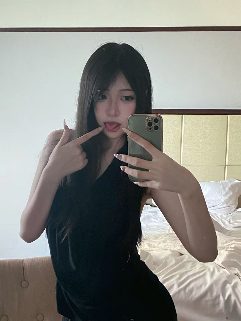 150702
