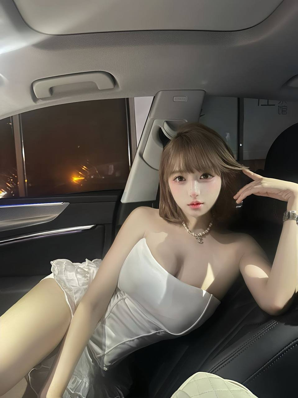151011