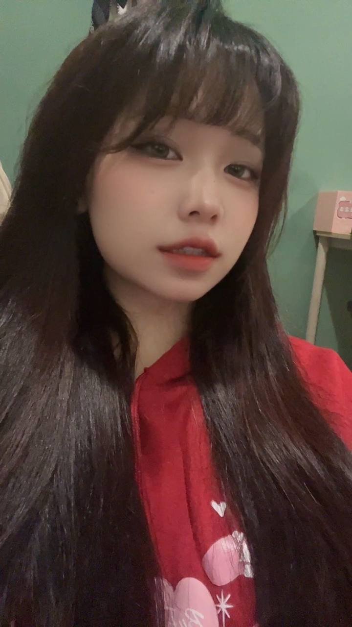 151100