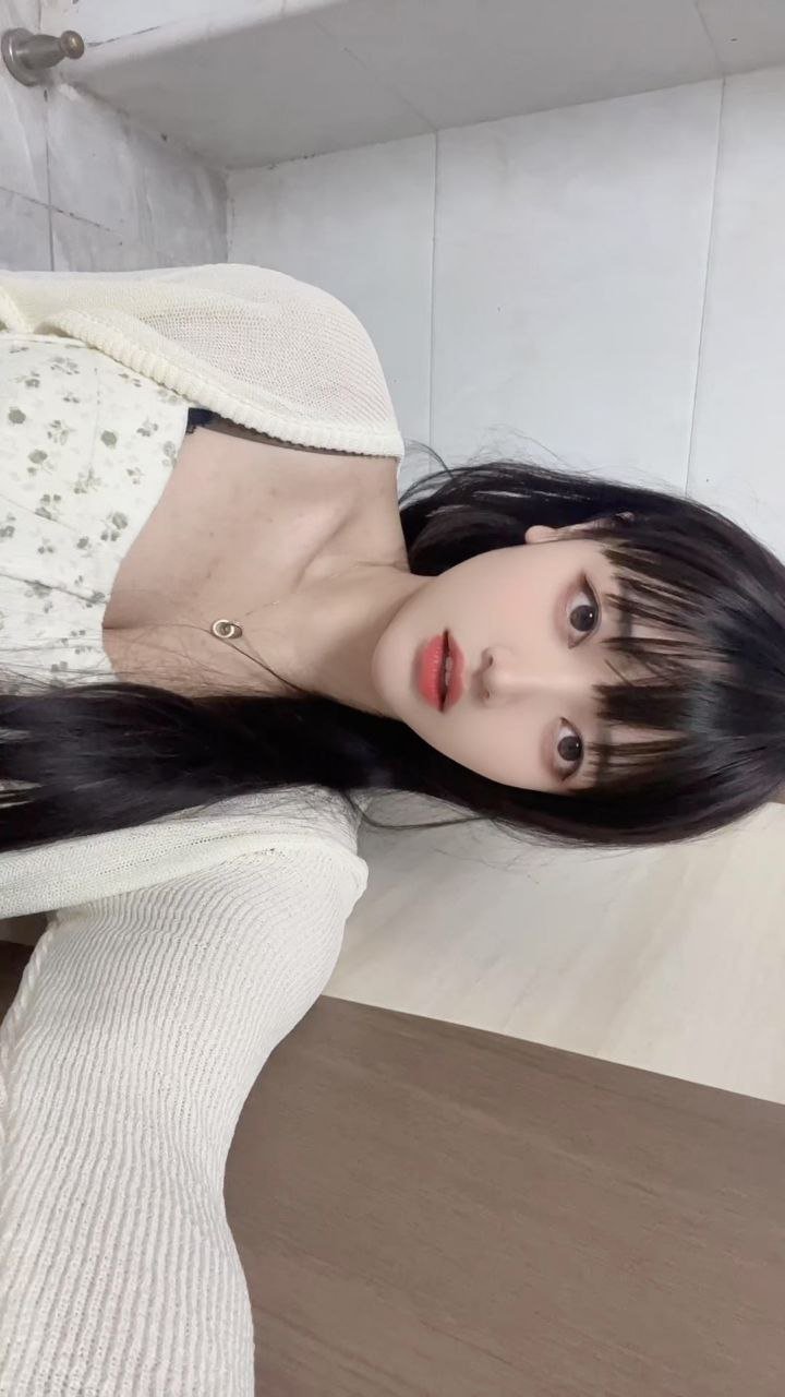 151102