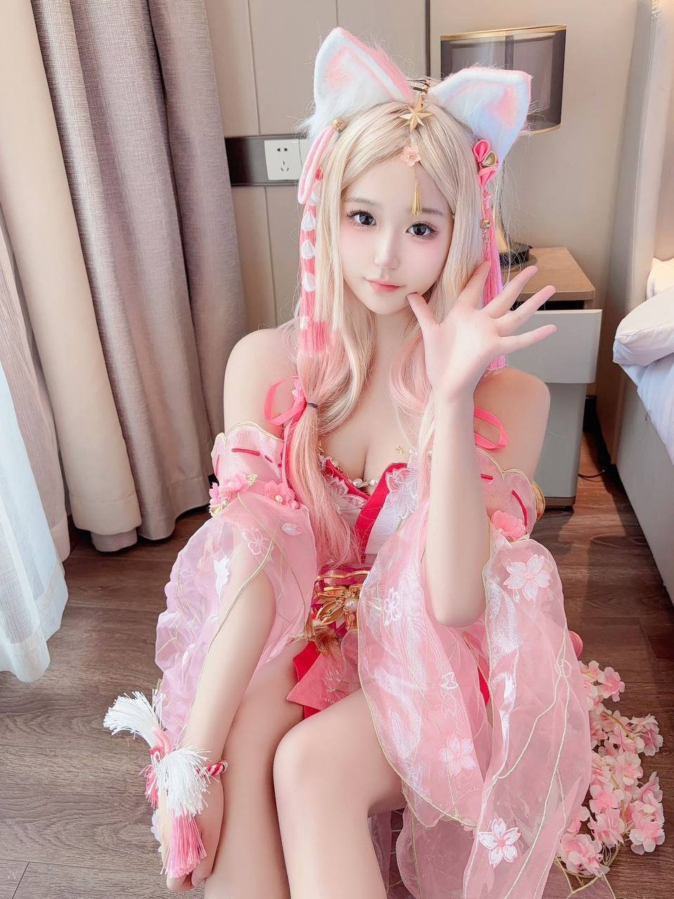 151126