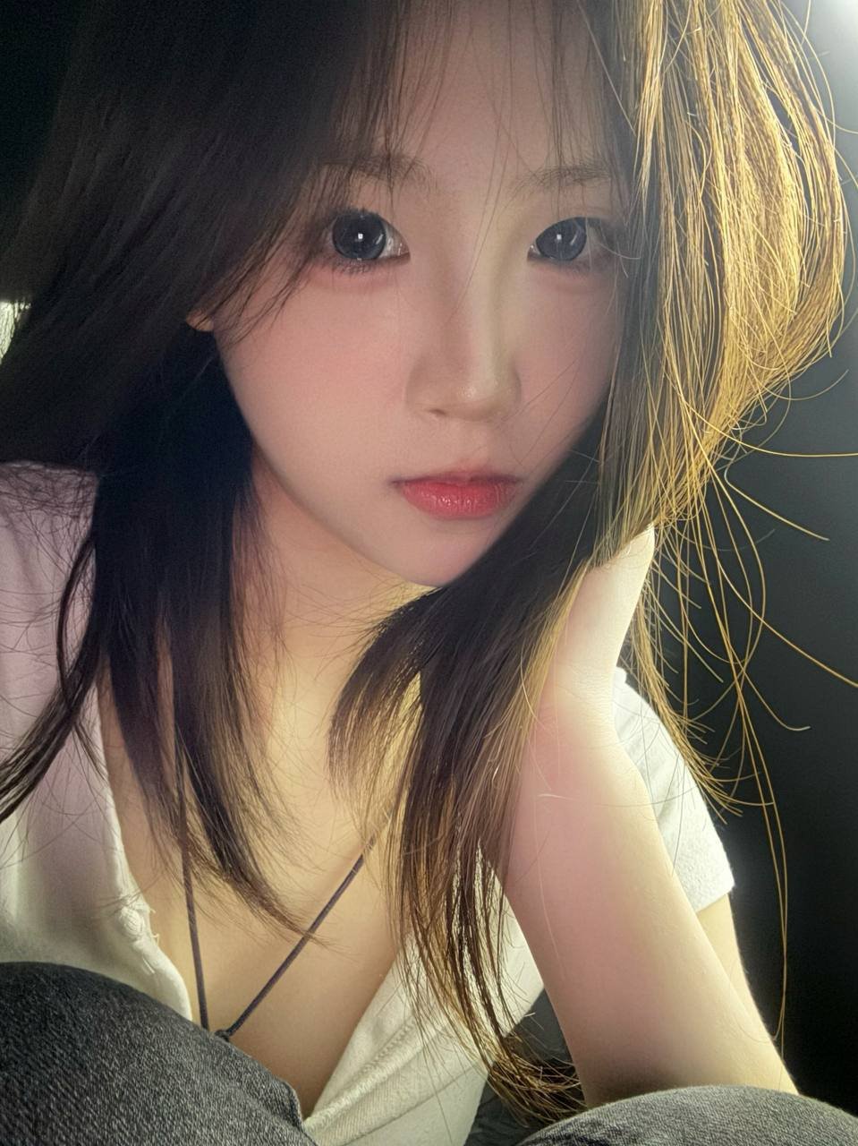 151157