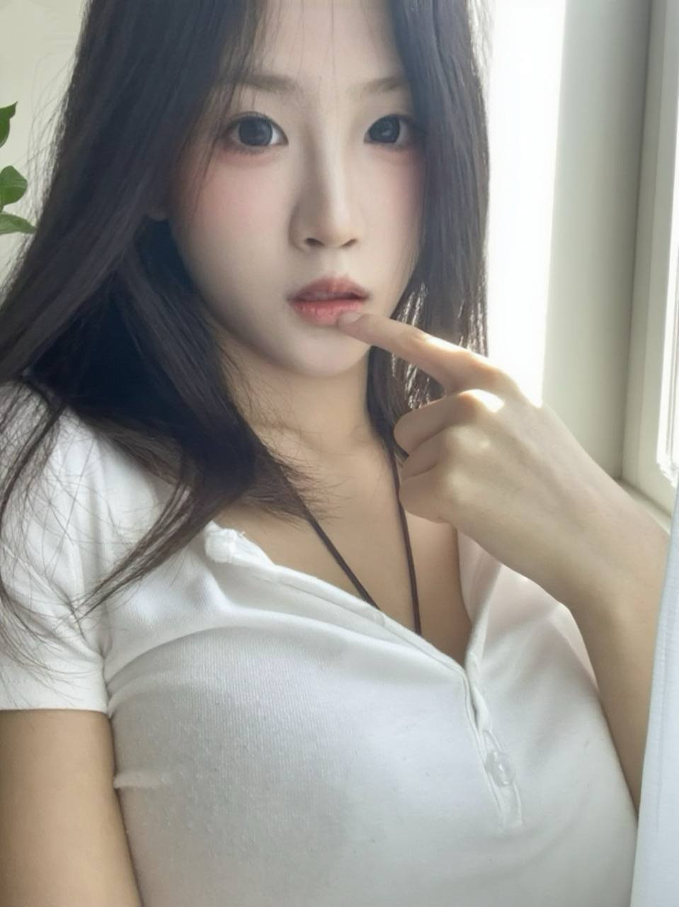 151157