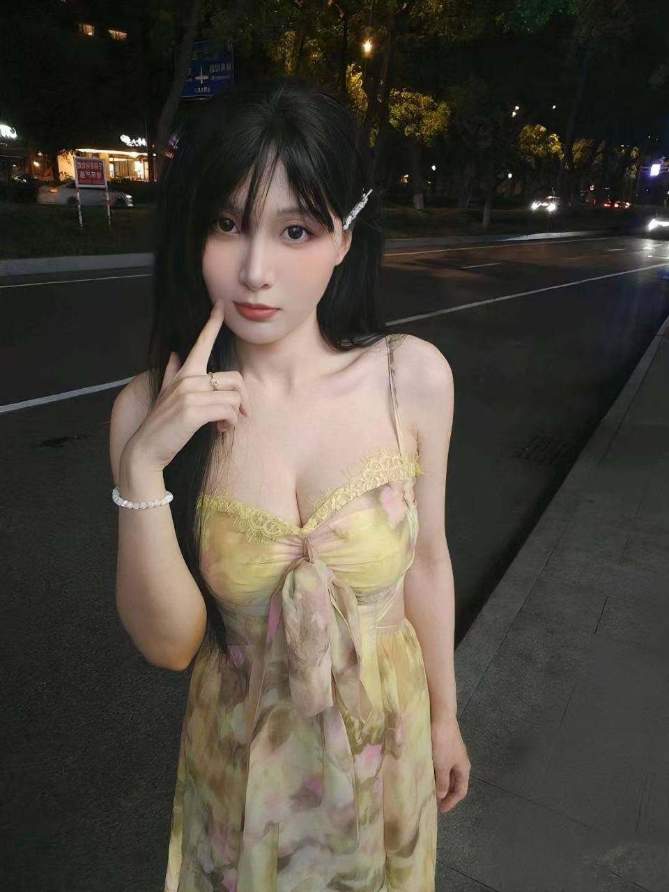 151196