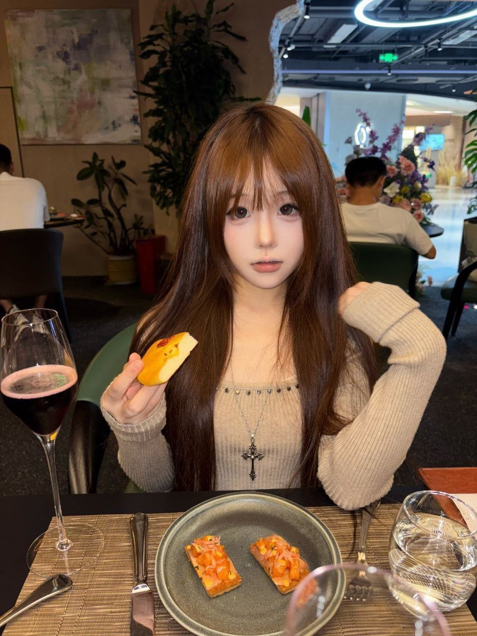 151313