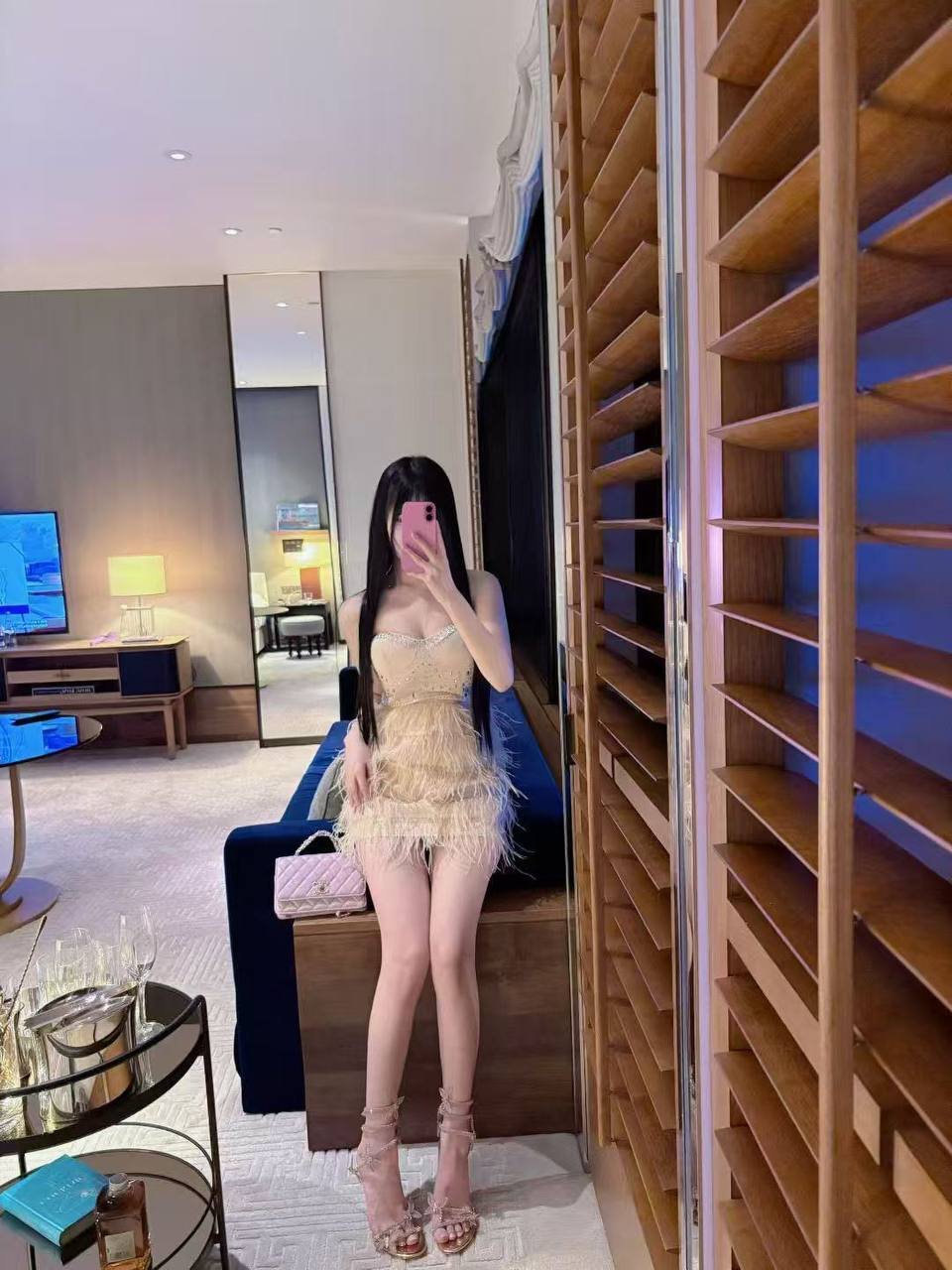 152030