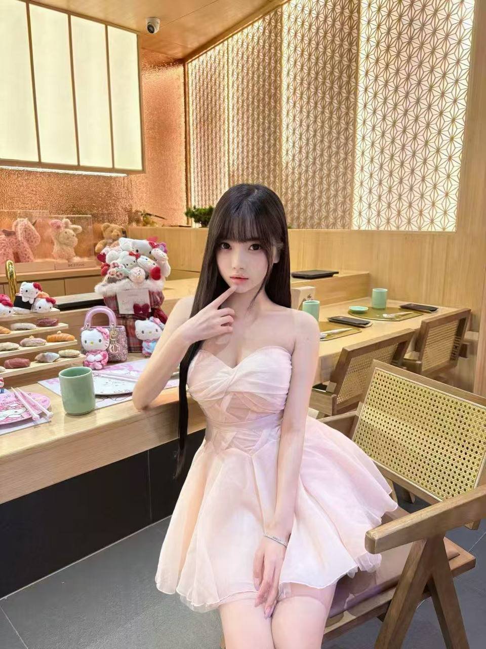 152030