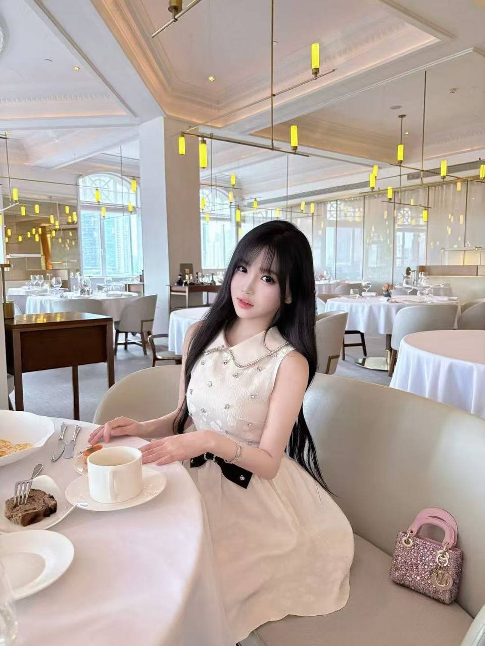 152030