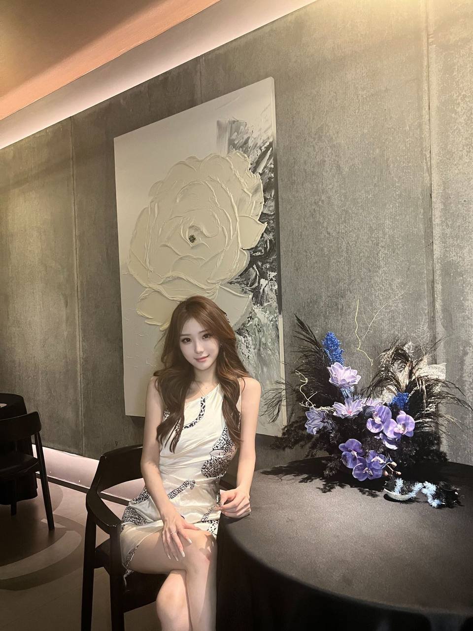 152032