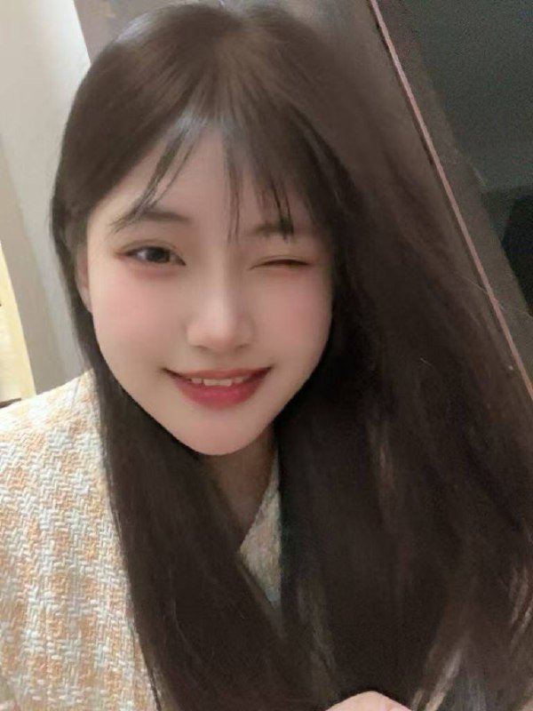 152082